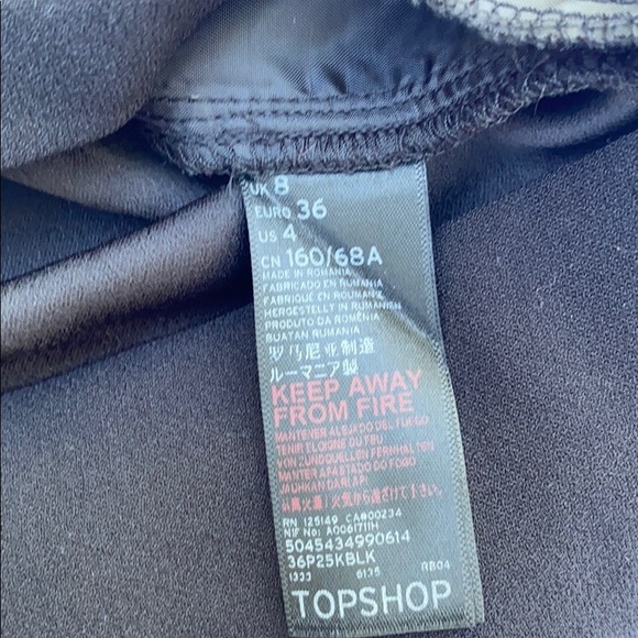 TOPSHOP Cut-Out Black Romper - Picture 4 of 4